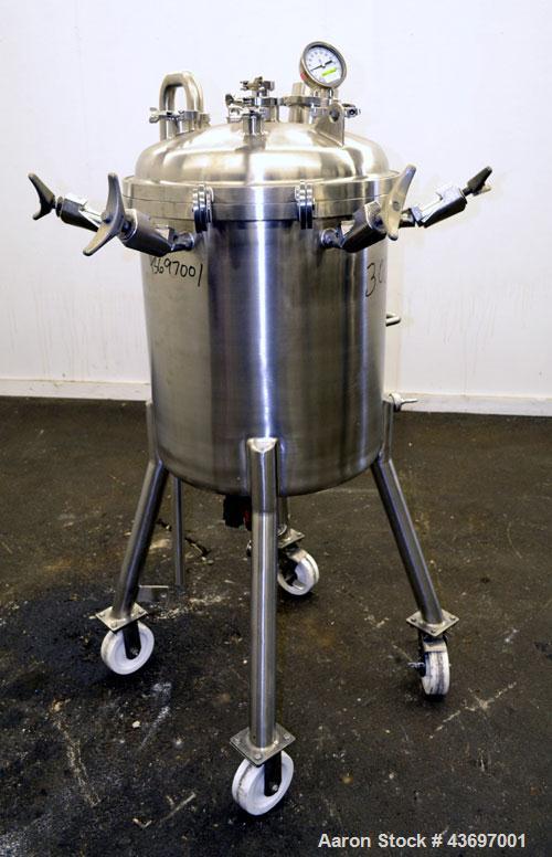 Used Precision Stainless Pressure Tank, 39.6 Gallon (150 Liter), 316L Stainless Steel, Vertical.  22-1/2” Diameter x 24” straight side, dished clamp on top, dished bottom.  Internal rated 67.5 psi at...