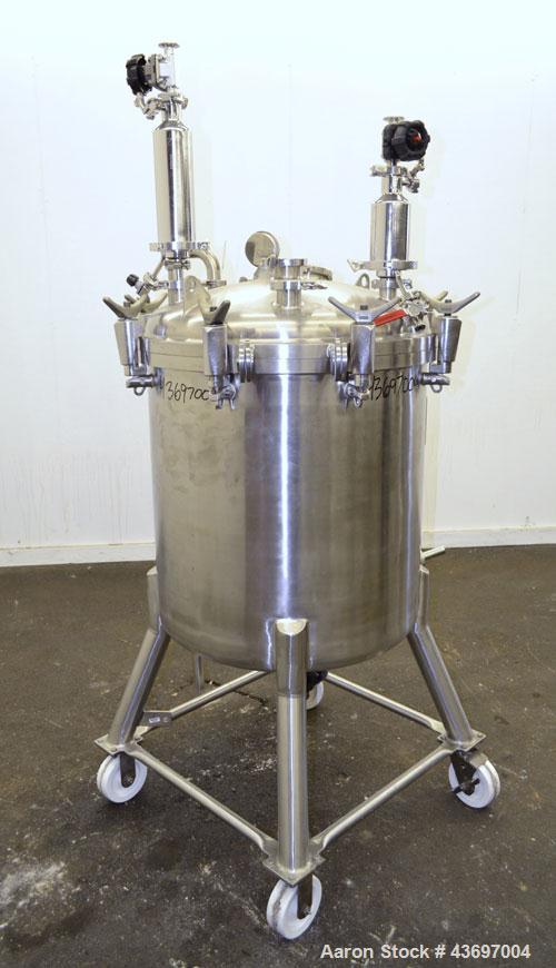 Used Precision Stainless Pressure Tank, 66 Gallon (250 Liter), 316L Stainless Steel, Vertical.  28” Diameter x 28” straight side, dished clamp on top, dished bottom. Internal rated 55.4 psi at –20 to...