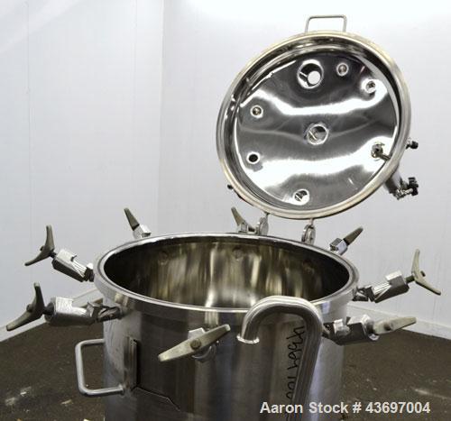 Used Precision Stainless Pressure Tank, 66 Gallon (250 Liter), 316L Stainless Steel, Vertical.  28” Diameter x 28” straight side, dished clamp on top, dished bottom. Internal rated 55.4 psi at –20 to...