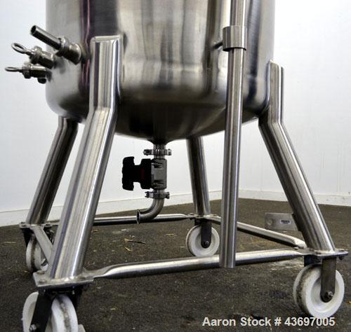 Used Precision Stainless Pressure Tank, 66 Gallon (250 Liter), 316L Stainless Steel, Vertical.  28” Diameter x 28” straight side, dished clamp on top, dished bottom. Internal rated 55.4 psi at –20 to...