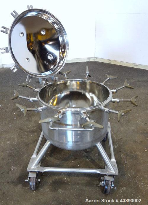 Used 26.4 Gallon Stainless Steel Precision Stainless Pressure Tank