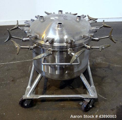 Used 26.4 Gallon Stainless Steel Precision Stainless Pressure Tank
