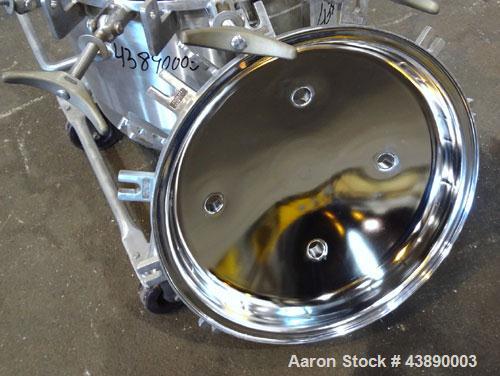 Used 26.4 Gallon Stainless Steel Precision Stainless Pressure Tank