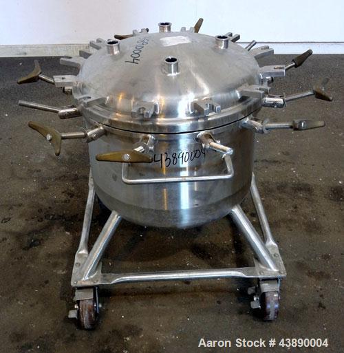 Used 26.4 Gallon Stainless Steel Precision Stainless Pressure Tank