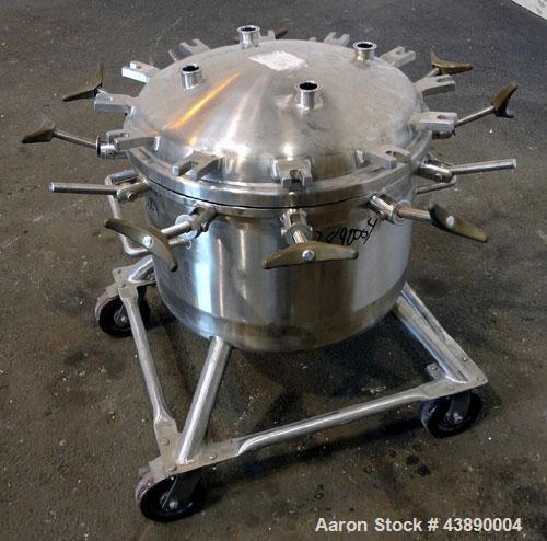 Used 26.4 Gallon Stainless Steel Precision Stainless Pressure Tank