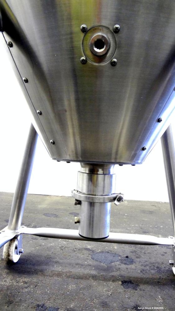 Used Precision Stainless Pressure Tank, 210 Liter (55.49 Gallon), 316 L Stainless Steel, Vertical.  Approximately 26.75" diameter x 18" straight side, dish top, coned bottom.  Internal rated 50 psi a...