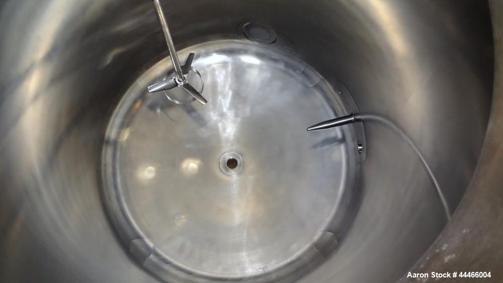 Used 1000 Liter Stainless Steel Precision Stainless Pressure Tank, Model XJSS-3
