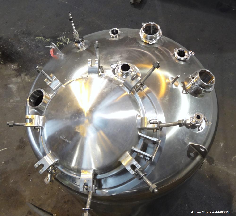Used Precision Stainless Pressure Tank, 1750 Liter (462 Gallon), 316L Stainless Steel, Vertical. 44" Diameter x 60" straight side, dished top and bottom. Internal rated 60 psi at 300 degrees F, vesse...