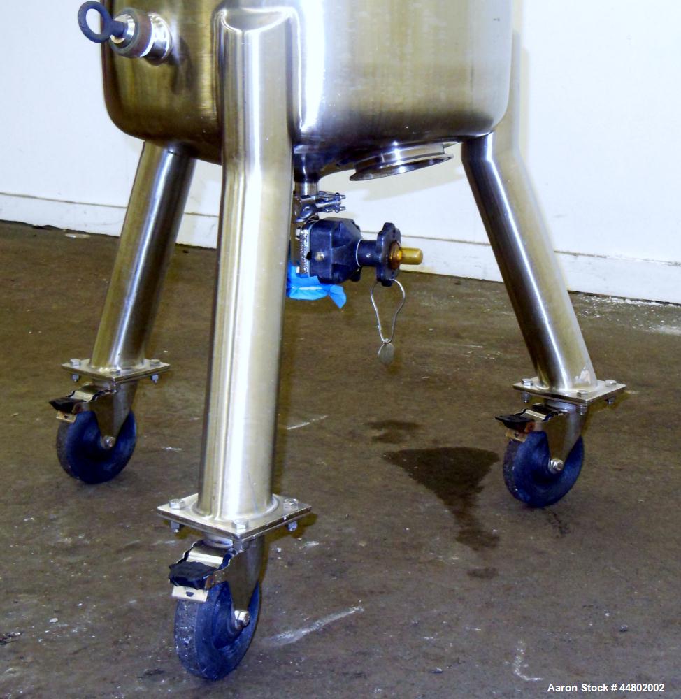 Used- 60 Liter Stainless Steel Precision Stainless Pressure Tank