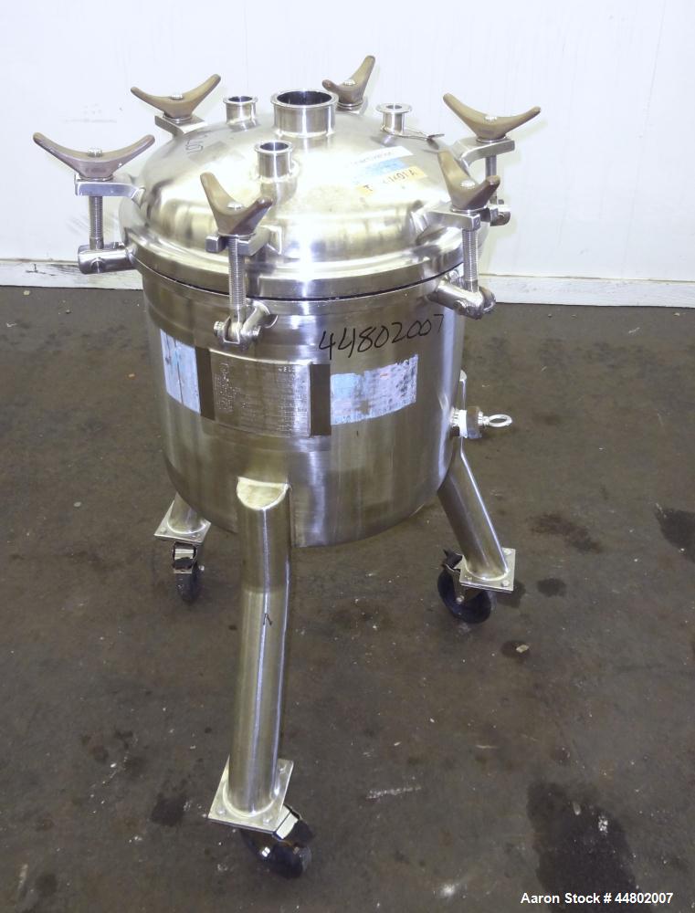 Used- 60 Liter Stainless Steel Precision Stainless Pressure Tank