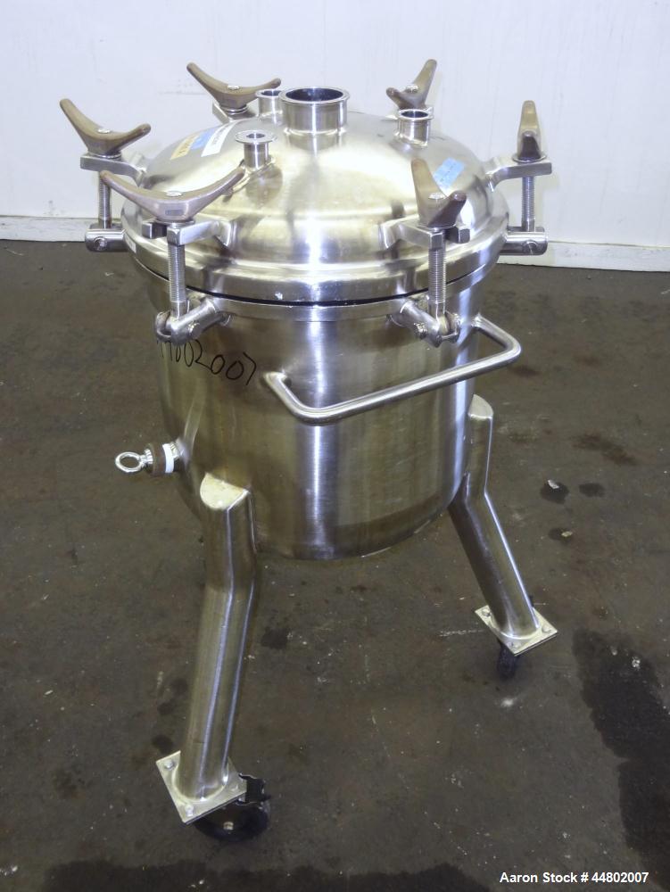 Used- 60 Liter Stainless Steel Precision Stainless Pressure Tank