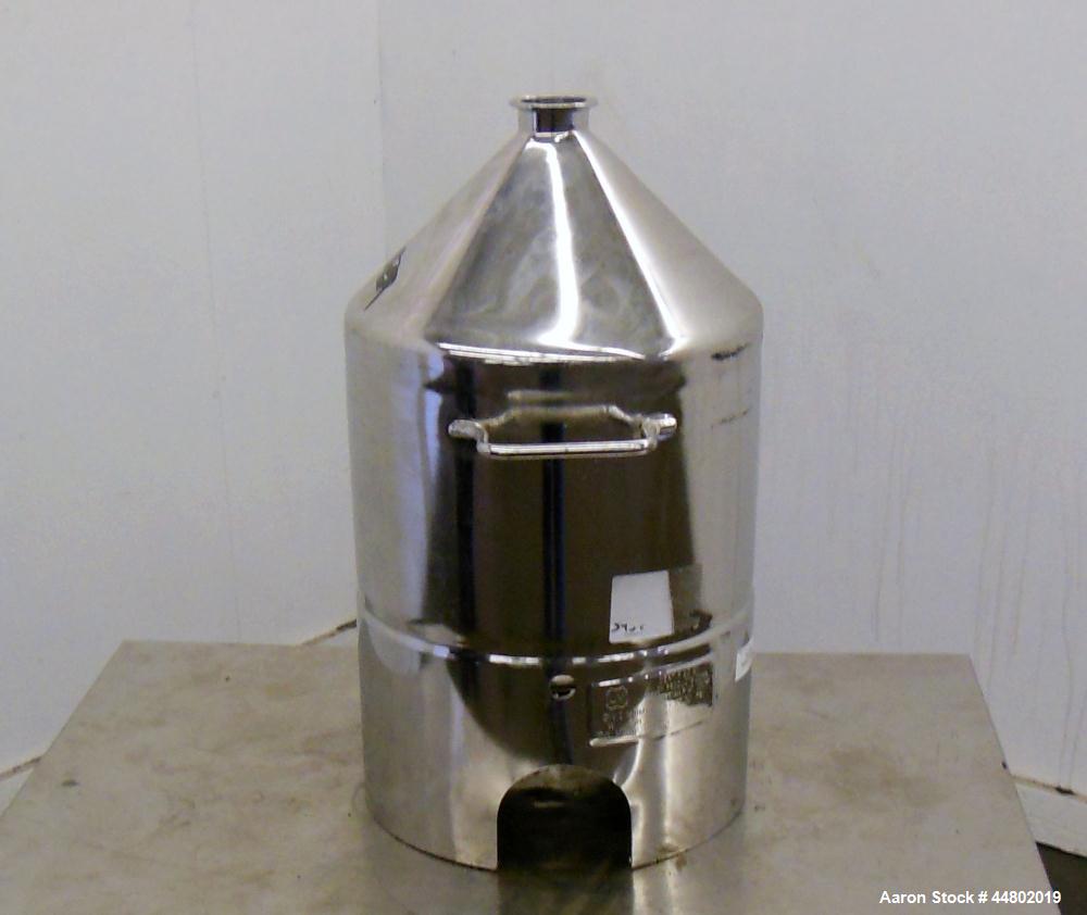 Used 4 Gallon Stainless Steel Alloy Products Pressure Tank