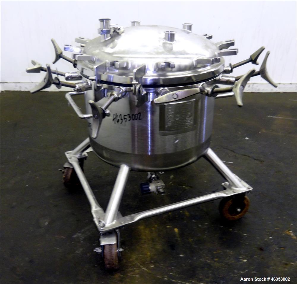Used Precision Stainless Pressure Tank, 26.4 Gallons (100 Liters), 316L Stainless Steel, Vertical. 23-5/8" Diameter x 14" straight side. Dished clamp-on top, dished bottom. Internal rated 50 psi at -...