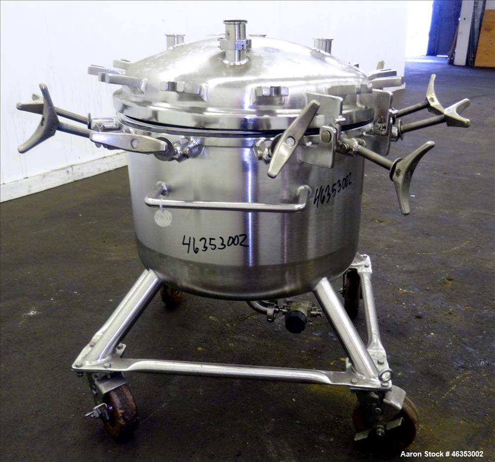 Used Precision Stainless Pressure Tank, 26.4 Gallons (100 Liters), 316L Stainless Steel, Vertical. 23-5/8" Diameter x 14" straight side. Dished clamp-on top, dished bottom. Internal rated 50 psi at -...