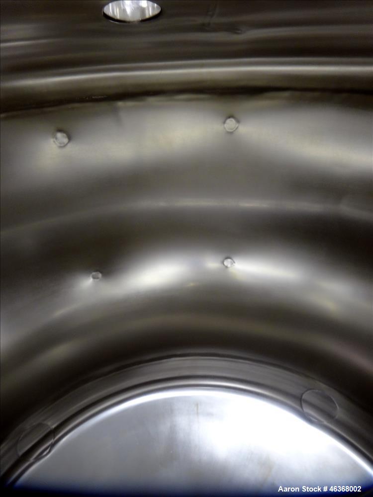 Used Precision Stainless Pressure Tank, 207 Gallon, 316L Stainless Steel, Vertical. 42" Diameter x 28" straight side, dished top and bottom. Internal rated 17 psi at -20 to 300 degrees F. Openings: t...
