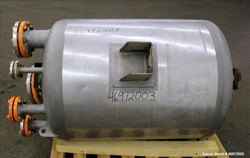 Used Precision Stainless Tank, 100 Gallons, 316 Stainless Steel, Vertical.