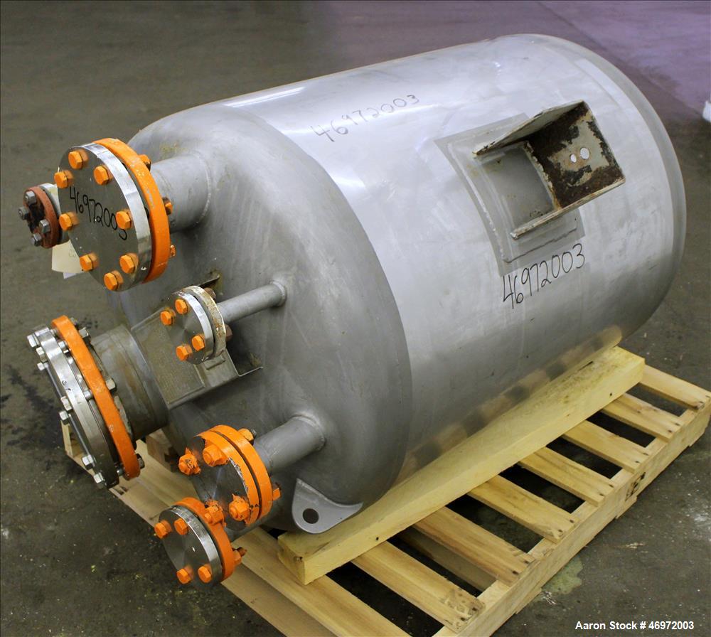 Used Precision Stainless Tank, 100 Gallons, 316 Stainless Steel, Vertical.