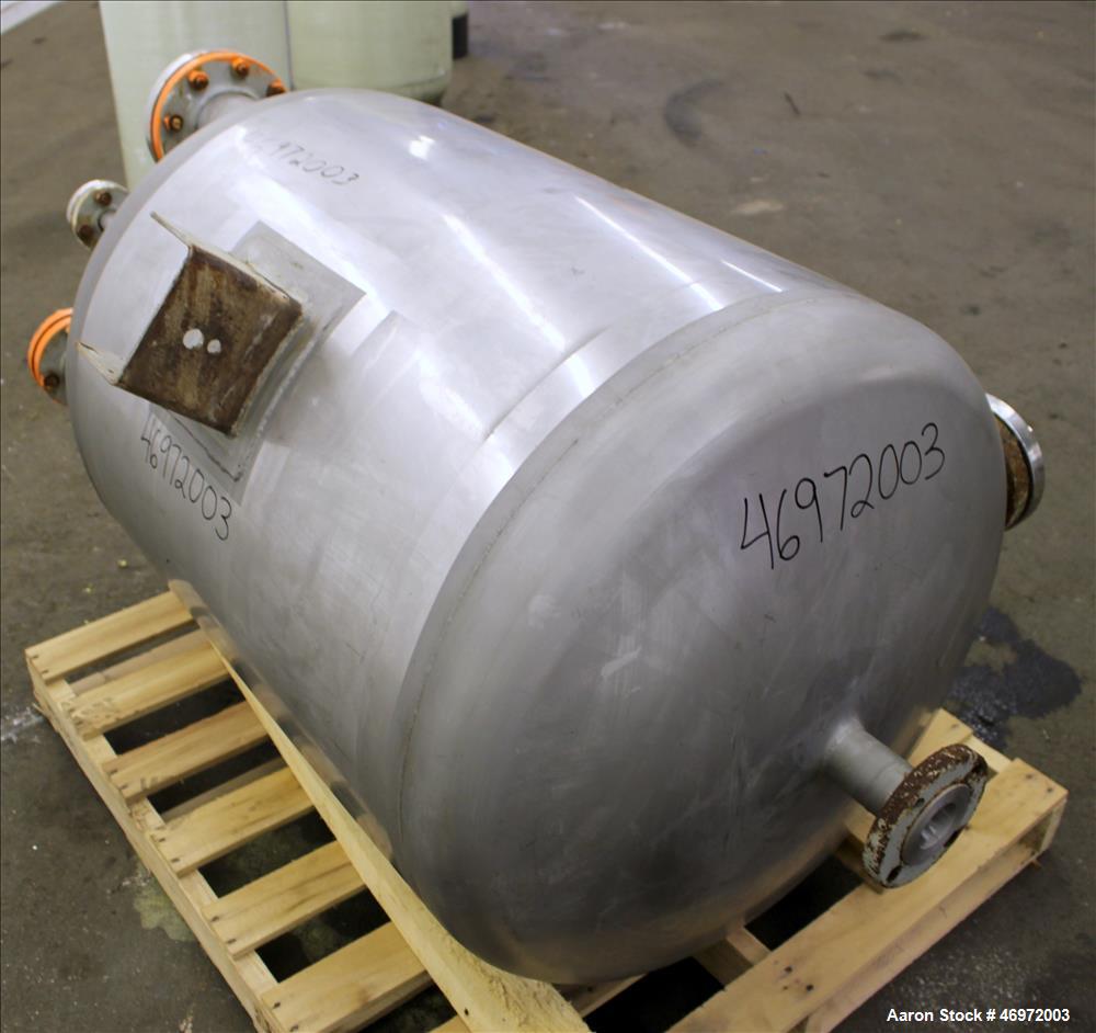 Used Precision Stainless Tank, 100 Gallons, 316 Stainless Steel, Vertical.