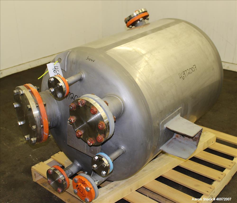 Used Precision Stainless Tank, 100 Gallons, 316 Stainless Steel, Vertical.