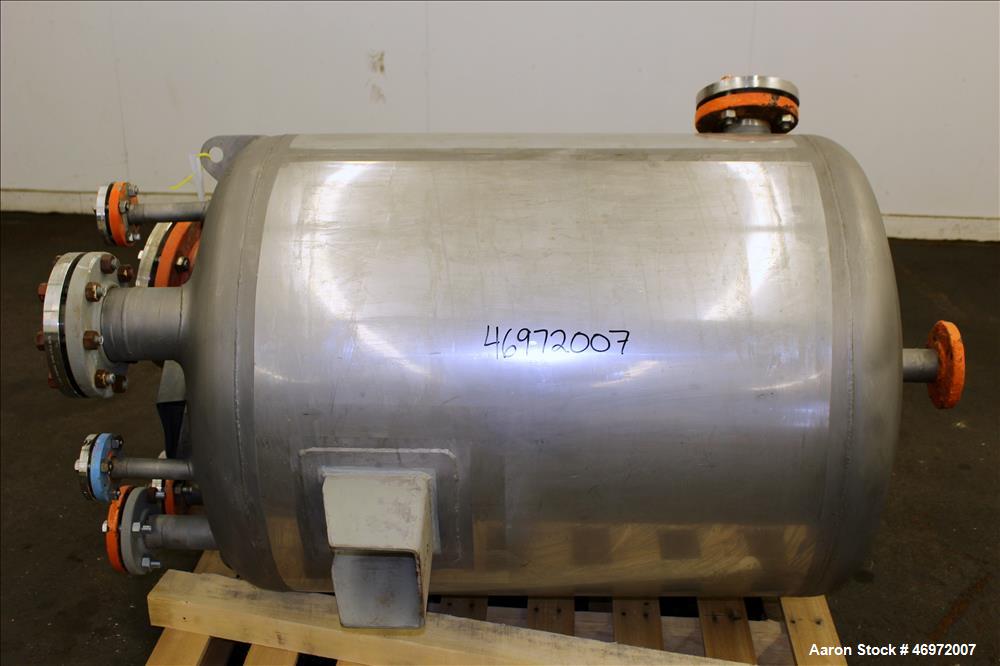 Used Precision Stainless Tank, 100 Gallons, 316 Stainless Steel, Vertical.