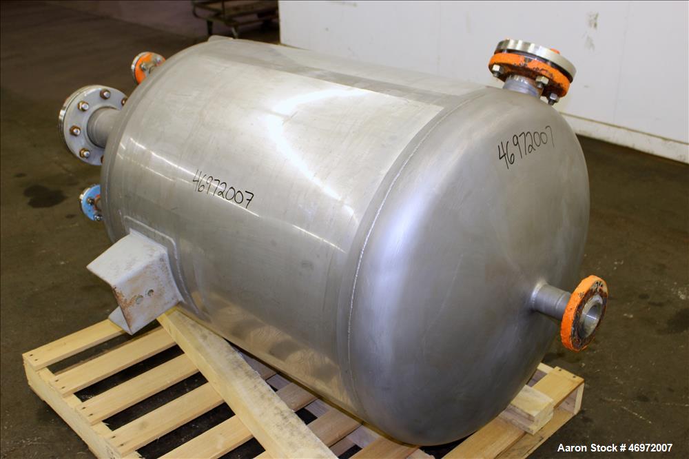 Used Precision Stainless Tank, 100 Gallons, 316 Stainless Steel, Vertical.