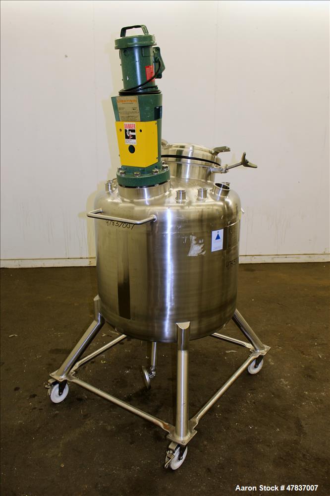 Used Precision Stainless Pressure Tank, 250 liter (66 Gallon), 316L Stainless Steel, Vertical. 30" Diameter x 24" straight side, dished top and bottom. Internal rated 40 psi at -20 to 300 degrees F.,...