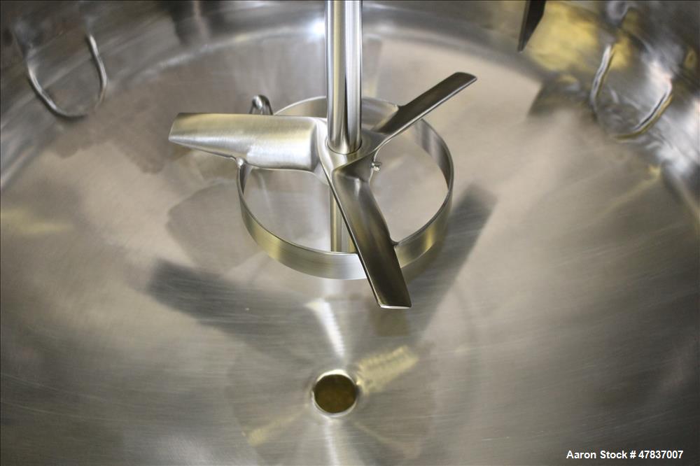 Used Precision Stainless Pressure Tank, 250 liter (66 Gallon), 316L Stainless Steel, Vertical. 30" Diameter x 24" straight side, dished top and bottom. Internal rated 40 psi at -20 to 300 degrees F.,...