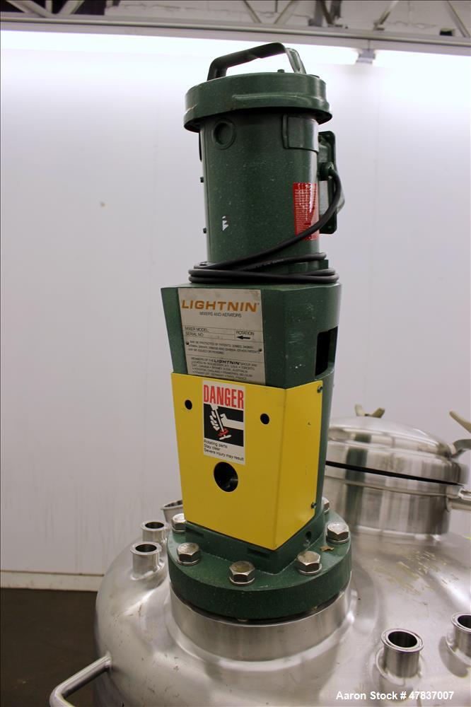 Used Precision Stainless Pressure Tank, 250 liter (66 Gallon), 316L Stainless Steel, Vertical. 30" Diameter x 24" straight side, dished top and bottom. Internal rated 40 psi at -20 to 300 degrees F.,...