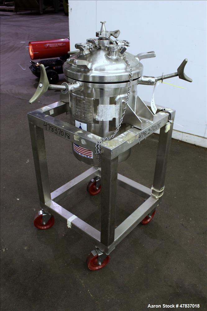 Used Precision Stainless Pressure Tank, 25 Liter (6 Gallon), 316L Stainless Steel, Vertical. 12" Diameter x 16" straight side, dished clamp on top, coned bottom. Internal rated 45 psi at -20 to 350 d...