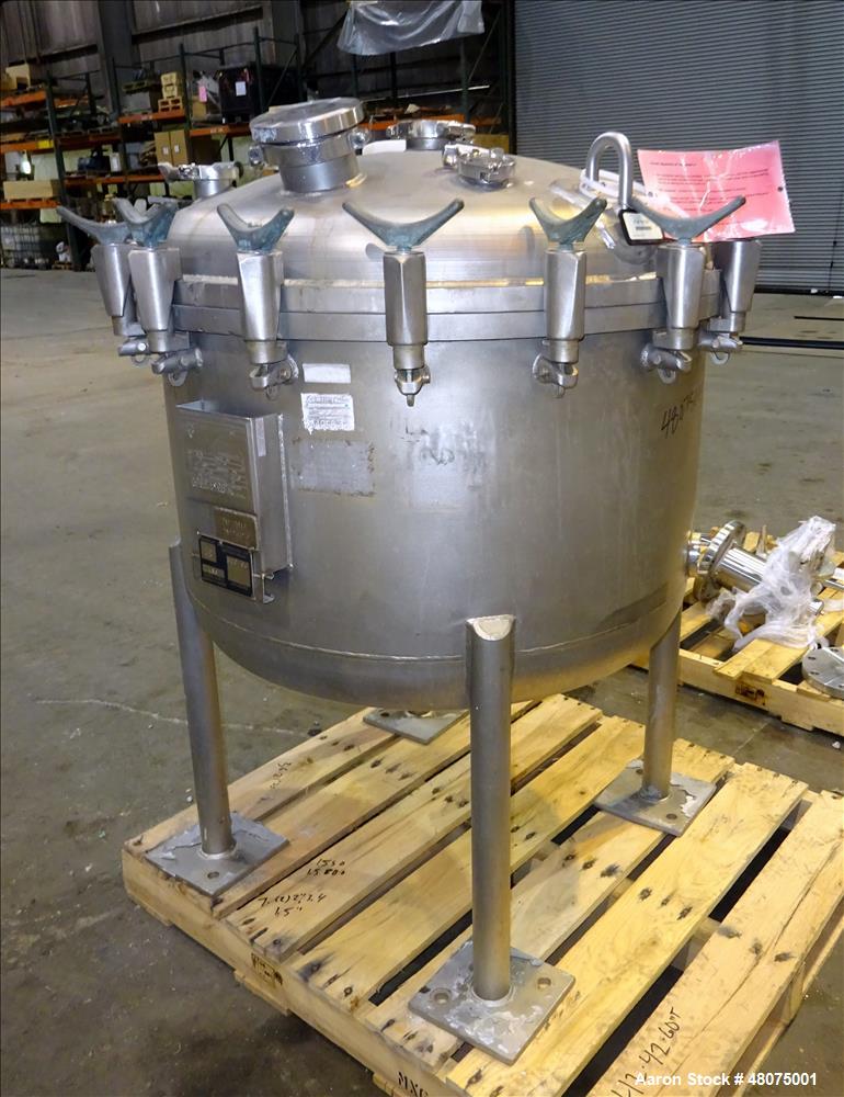 Used- Precision Stainless Agitated Pressure Tank, 400 Liter (105.66 Gallon), 316