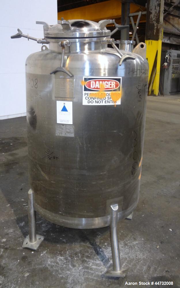 Used 800 Liter Stainless Steel Pressure Tank