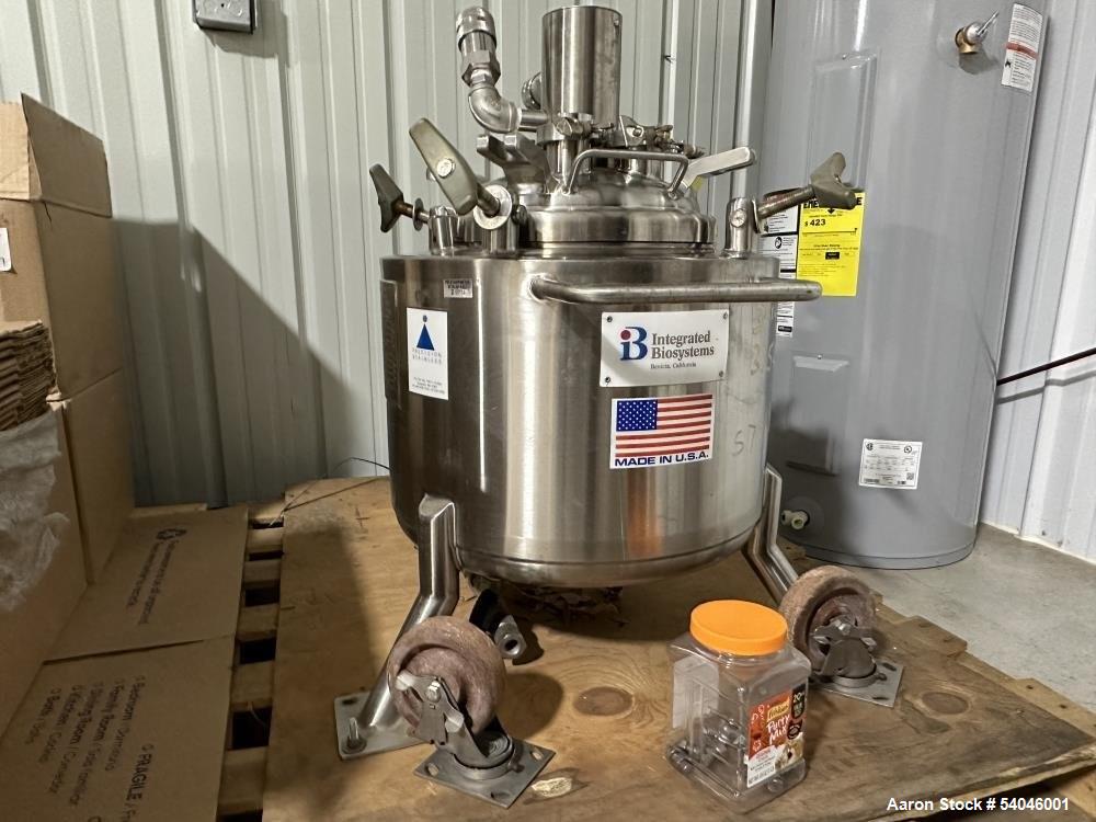 Used Precision Stainless 5 Gallon (20 Liter) Pressure/Vacuum Freeze Tank – 316L SS, Jacketed, Portable, 50 PSI