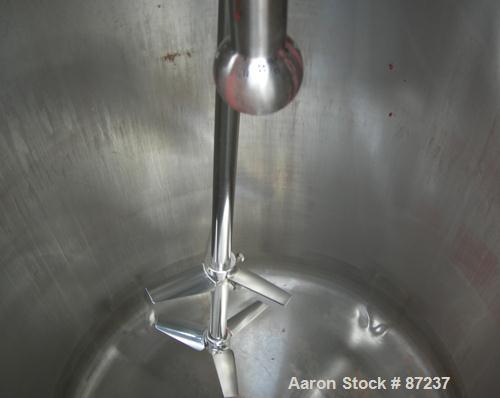 USED: Precision stainless tank, 100 gallon, 316 stainless steel, vertical. 32" diameter x 40" straight side, dished top and bottom. Internal rated atmos at 180 deg F. Off center Admix agitator, model...
