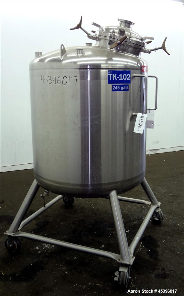 Used 929.2 Liter Stainless Steel Precision Stainless Pressure Tank