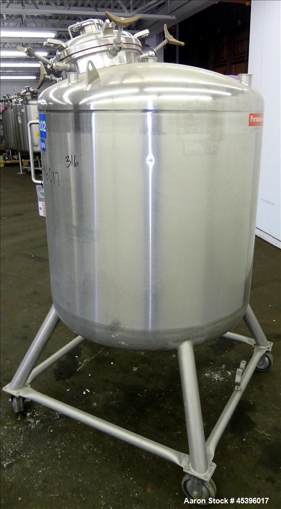 Used 929.2 Liter Stainless Steel Precision Stainless Pressure Tank