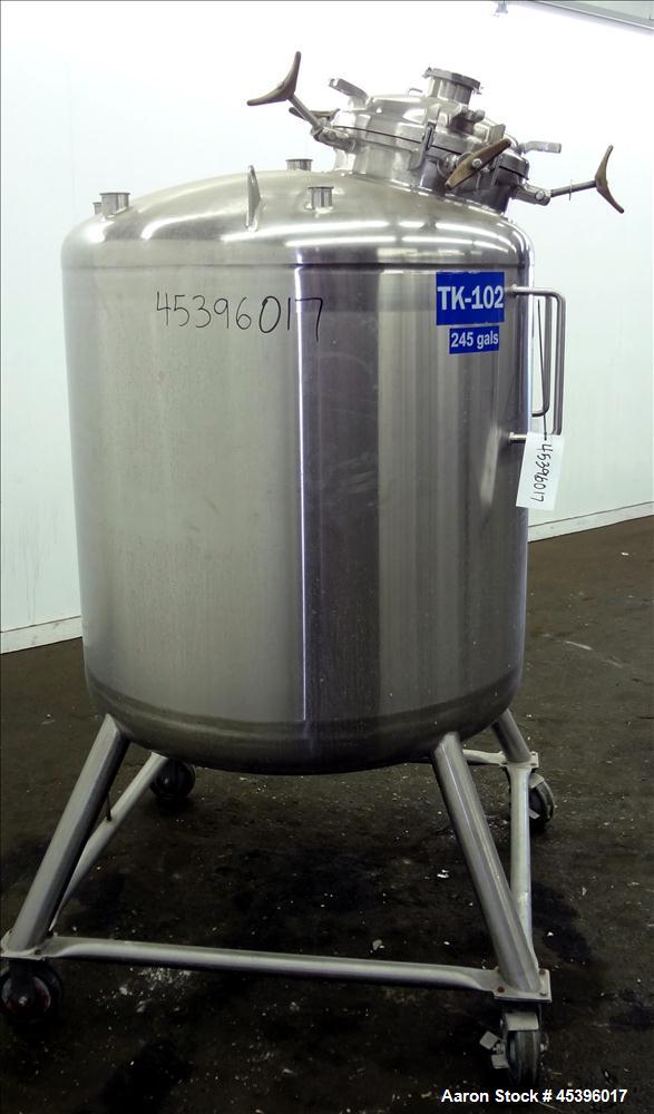 Used 929.2 Liter Stainless Steel Precision Stainless Pressure Tank