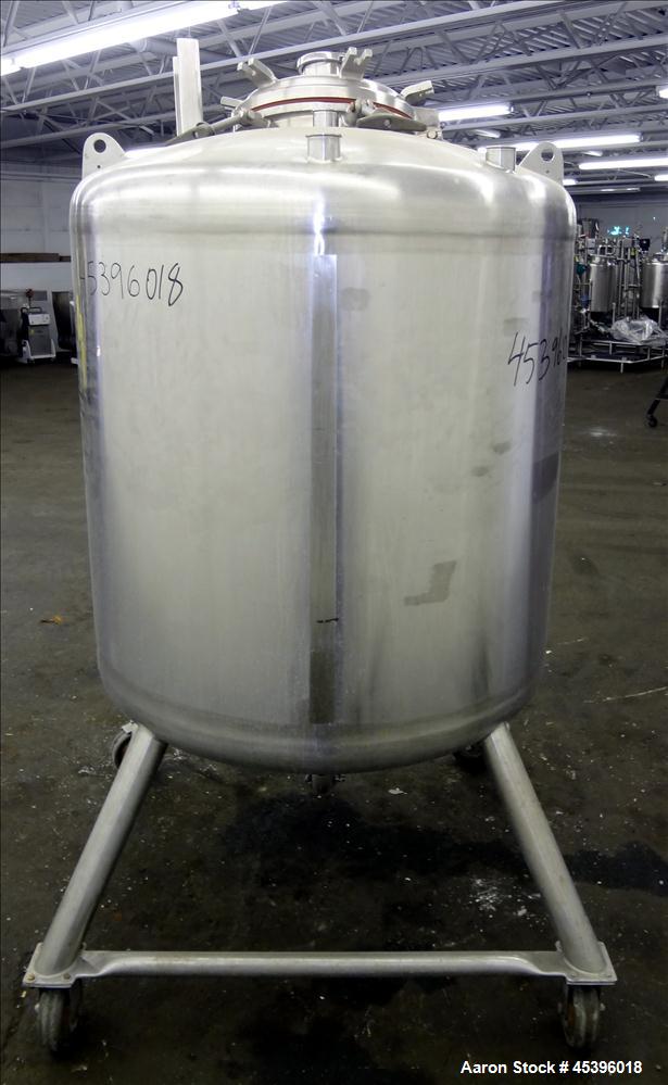 Used- 800 Liter Stainless Steel Precision Stainless Pressure Tank