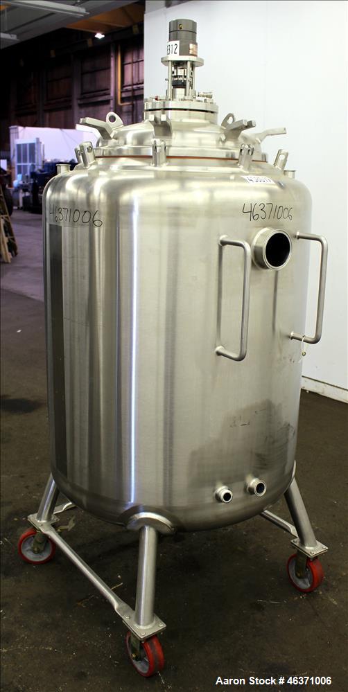 Used Precision Stainless Pressure Tank, 600 Liter (158.50 Gallon), 316L Stainless Steel, Vertical. 36" Diameter x 36" straight side, dished top and bottom heads. Vessel rated 40 psi at -20 to 300 deg...