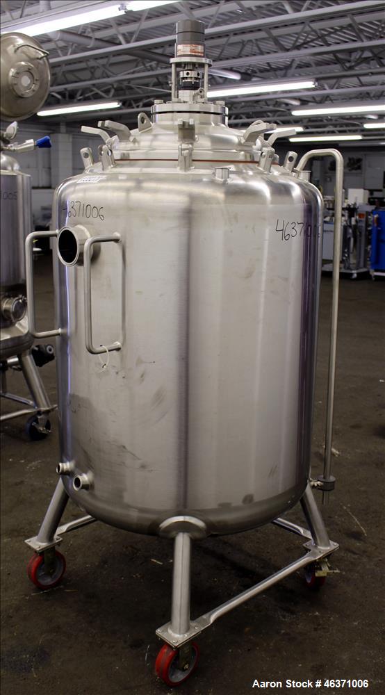 Used Precision Stainless Pressure Tank, 600 Liter (158.50 Gallon), 316L Stainless Steel, Vertical. 36" Diameter x 36" straight side, dished top and bottom heads. Vessel rated 40 psi at -20 to 300 deg...