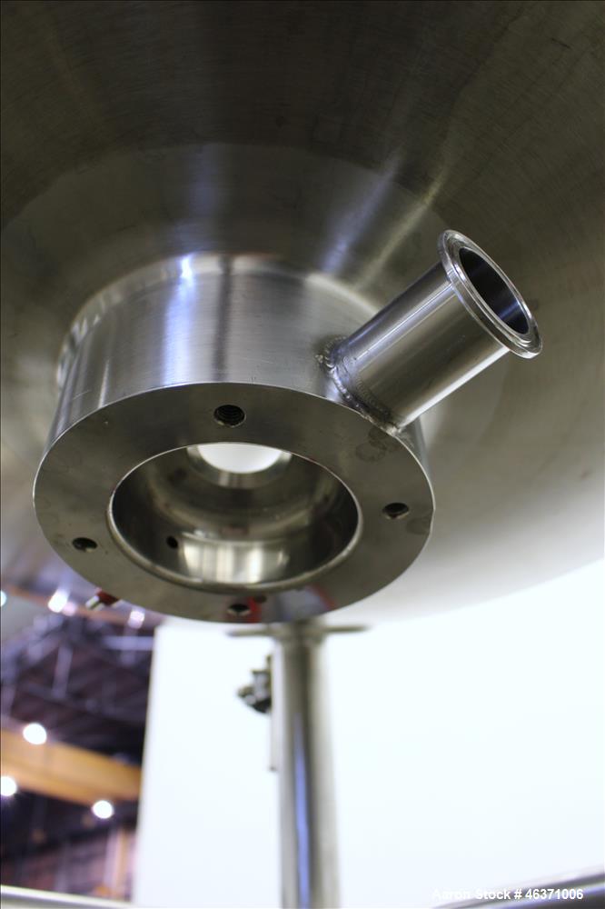 Used Precision Stainless Pressure Tank, 600 Liter (158.50 Gallon), 316L Stainless Steel, Vertical. 36" Diameter x 36" straight side, dished top and bottom heads. Vessel rated 40 psi at -20 to 300 deg...