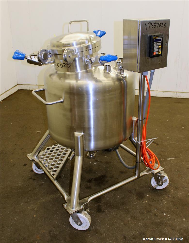 Used Pure-Flo Precision Pressure Tank, 150 liter (39 Gallon), 316L Stainless Steel, Vertical. 26" Diameter x 16" straight side, dished top and bottom. Internal rated 60 psi at -20 to 200 degrees F., ...