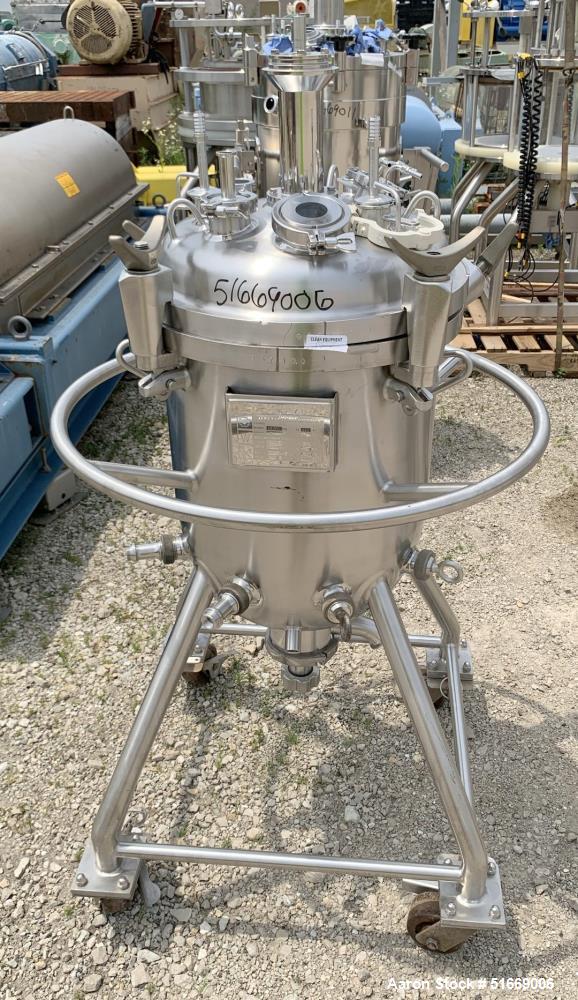 Pure-Flo Precision / Alfa Laval Biokinetics 17 Gallon Pressure Tank