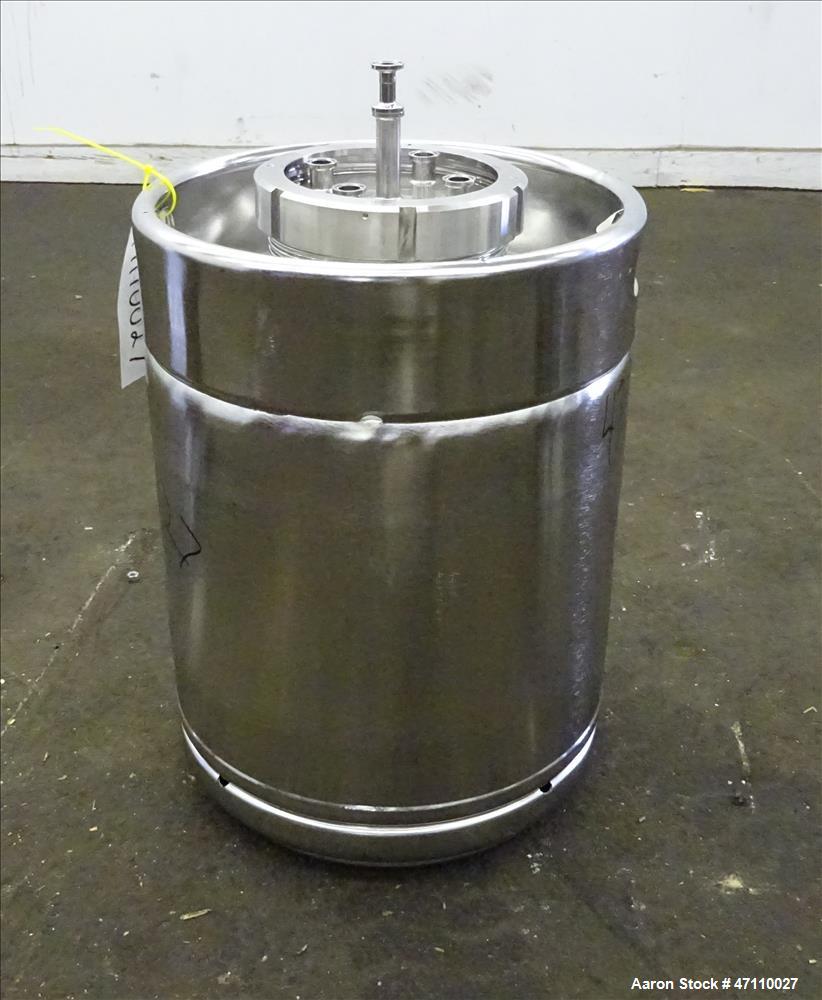 Used- Bolz Rutten Sterile Storage Systems Pressure Tank, 13.2 Gallon