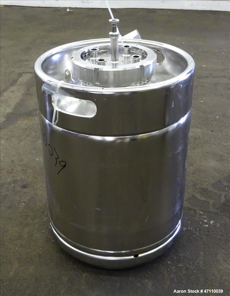 Used Bolz Rutten Sterile Storage Systems Pressure Tank, 13.2 Gallon (50 Liter) Capacity, 316L Stainless Steel, Vertical. Approximate 395mm (15.5") diameter by 304mm (12") straight side, dished top & ...