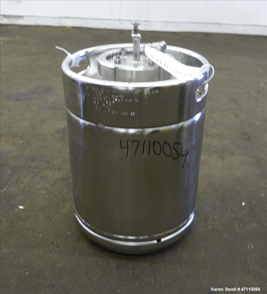 Used- Bolz Rutten Sterile Storage Systems Pressure Tank, 13.2 Gallon