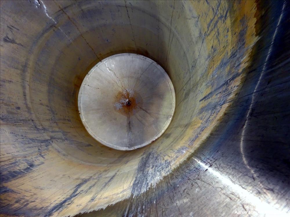 Used Sani-Tanks Tank, Approximate 400 Gallon, 304 Stainless Steel, Vertical.