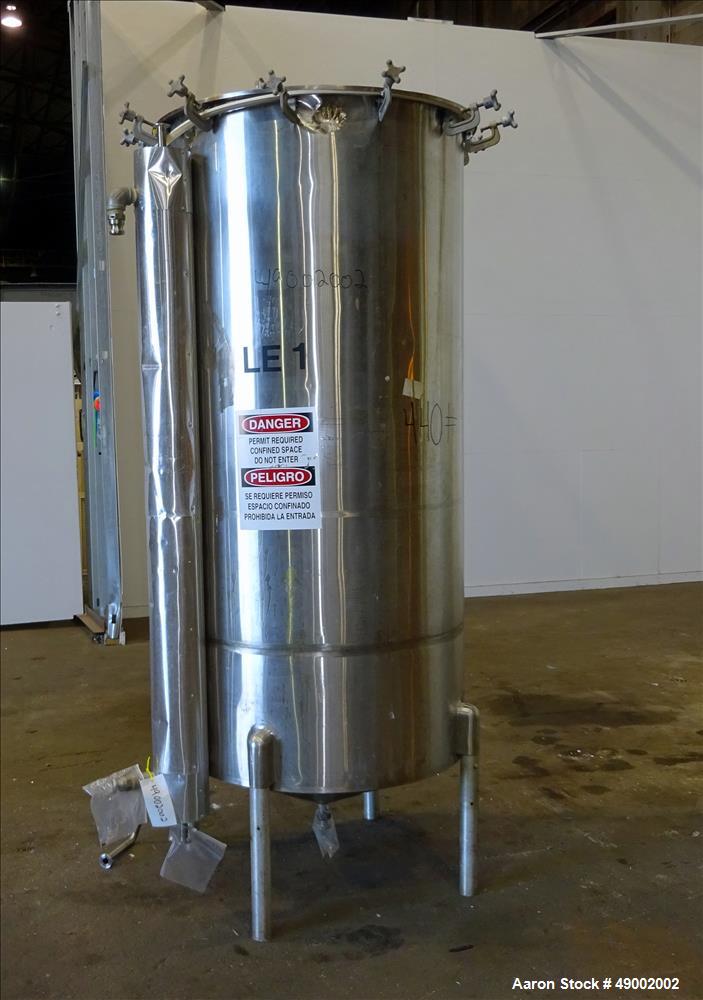 Used Sani-Tanks Tank, Approximate 400 Gallon, 304 Stainless Steel, Vertical.