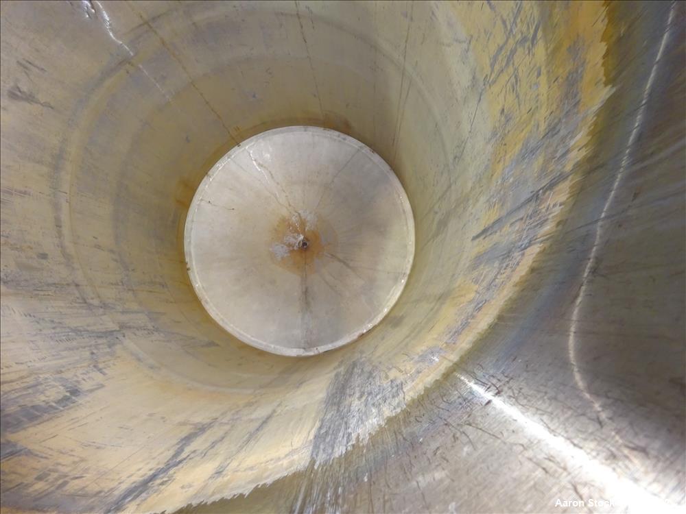 Used Sani-Tanks Tank, Approximate 400 Gallon, 304 Stainless Steel, Vertical.