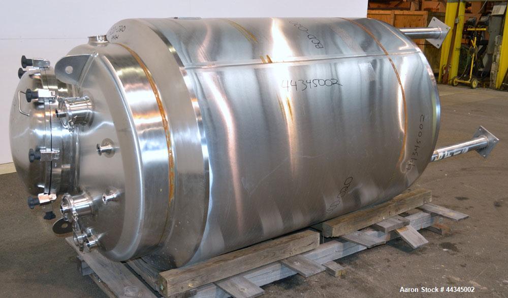 Used Stainless Fabrication Pressure Tank, 440 Gallon, 316 Stainless Steel, Vertical. 42" Diameter x 72" straight side, dished top and bottom. Insulated with 304 stainless steel sheathing. Internal ra...