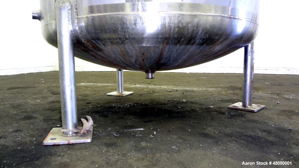Used Stainless Fabrication Tank, 150 Gallon, 304 Stainless Steel, Vertical. Approximate 38" Diameter x 35" straight side, open top with a 1 piece 1/2 hinged cover, dished bottom. Internal rated atmos...